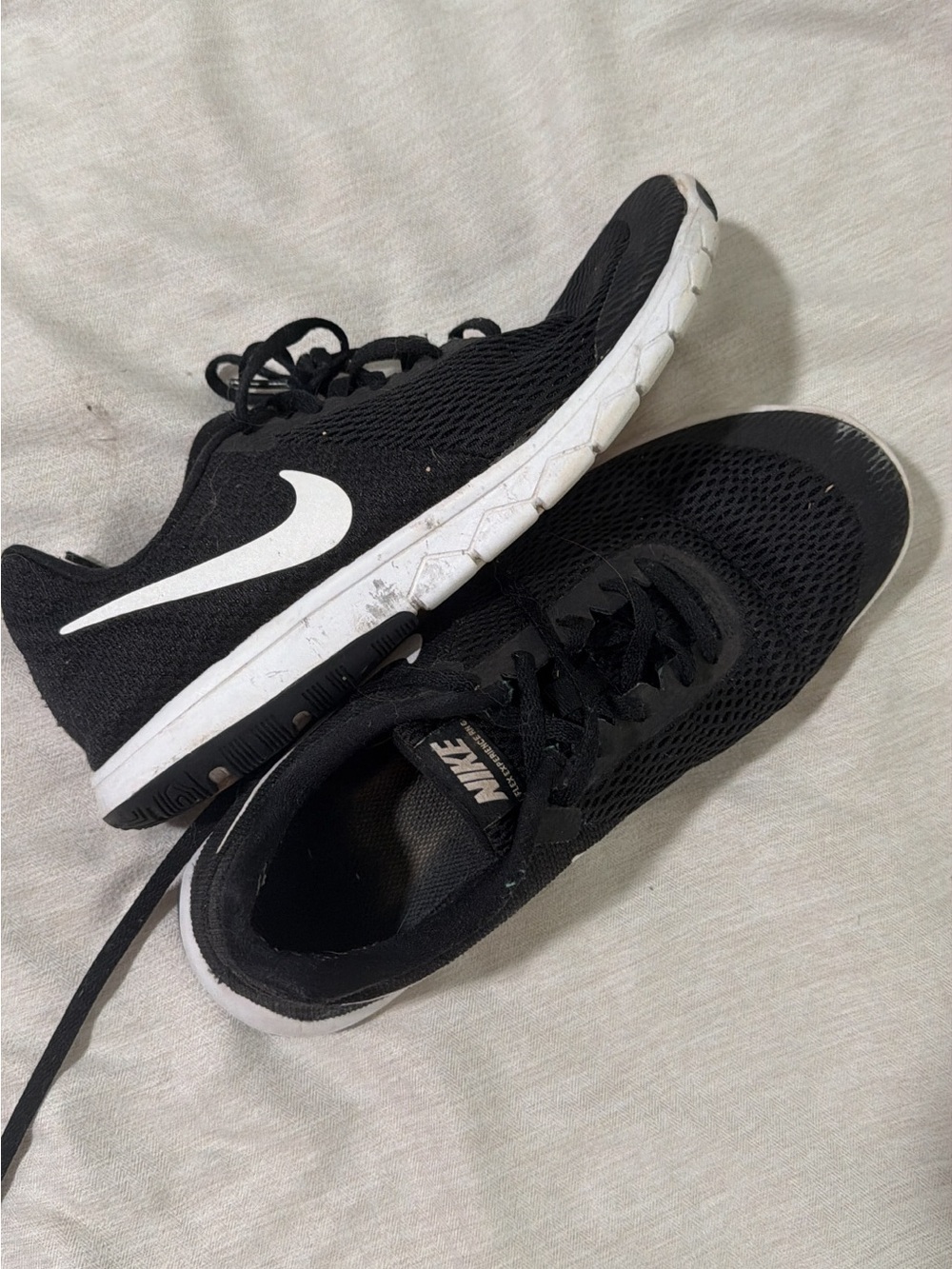 Nike Black and White Men's Athletic Running Shoes